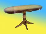 Стол на одной ноге раздвижной (70*110+30).Размеры и форму столешницы можно изменить.Изготовление возможно из массива сосны и берёзы.
